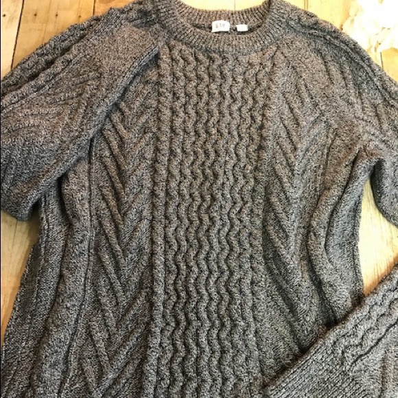 Gap cable knit sweater - Picture 2 of 6